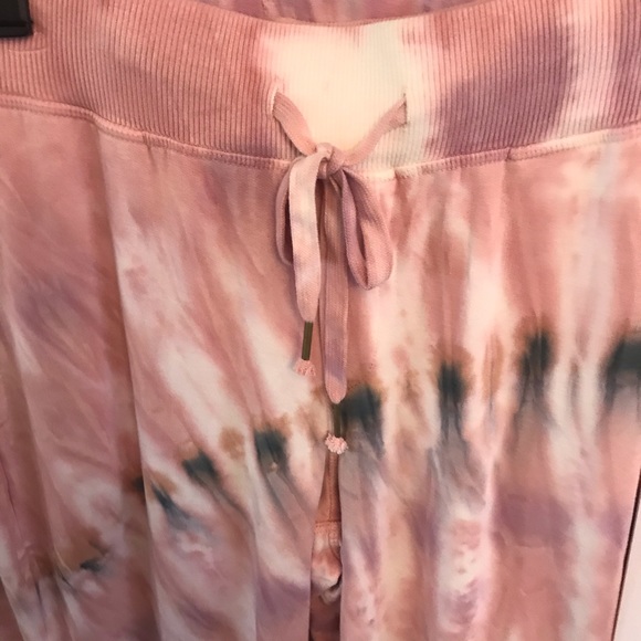 Young Fabulous & Broke Tie Dye Lounge Set - Picture 4 of 6